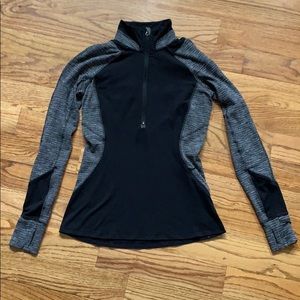 Lululemon run brisk 1/2 zip